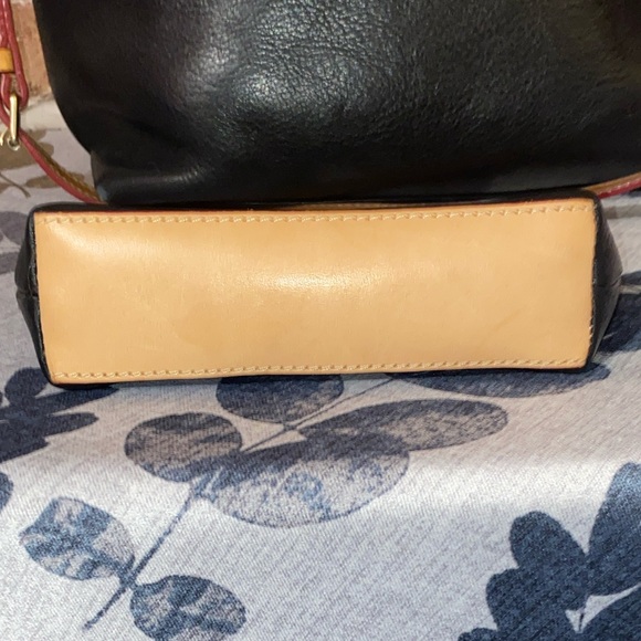 Dooney Black leather Darcy set - Picture 4 of 8